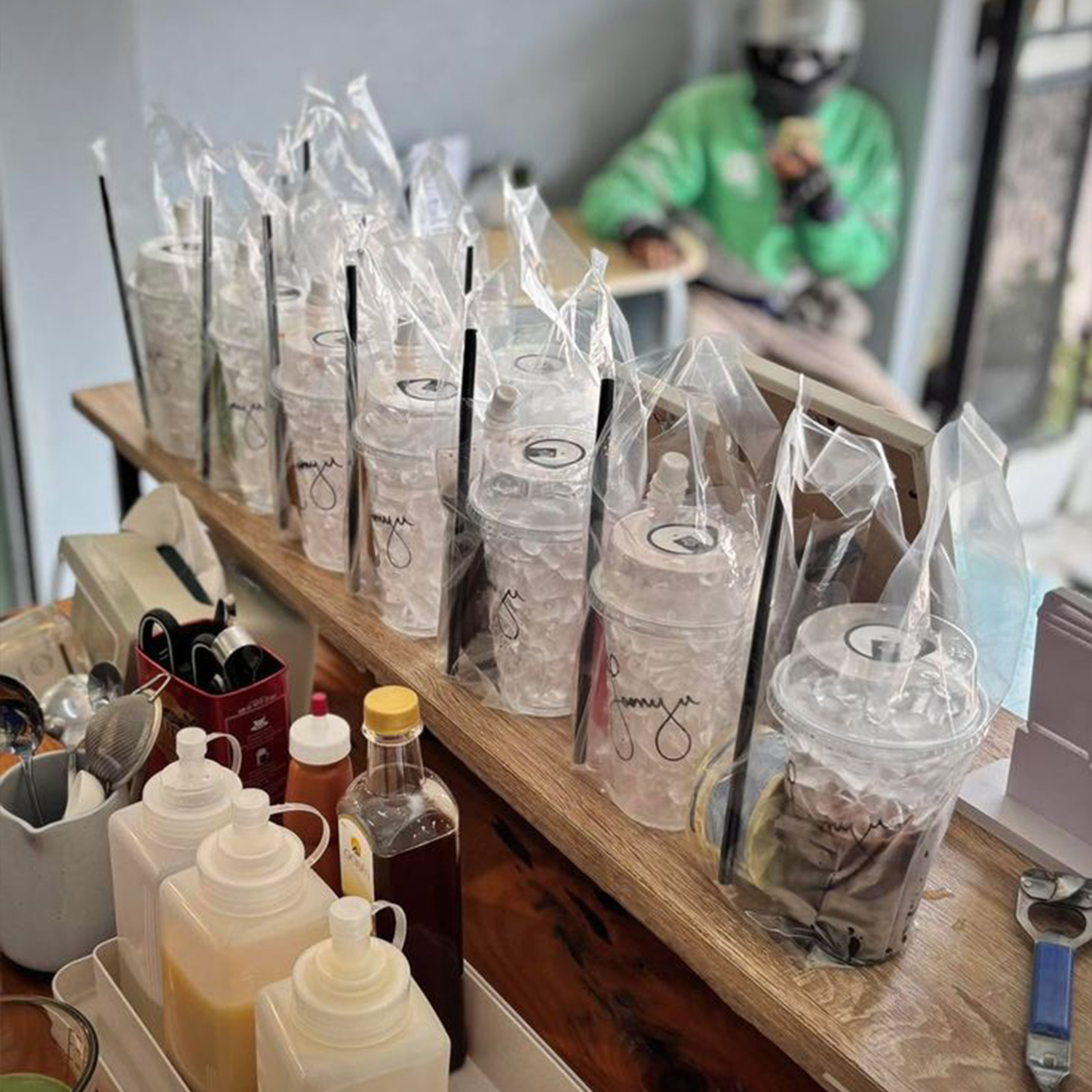 plastik take away